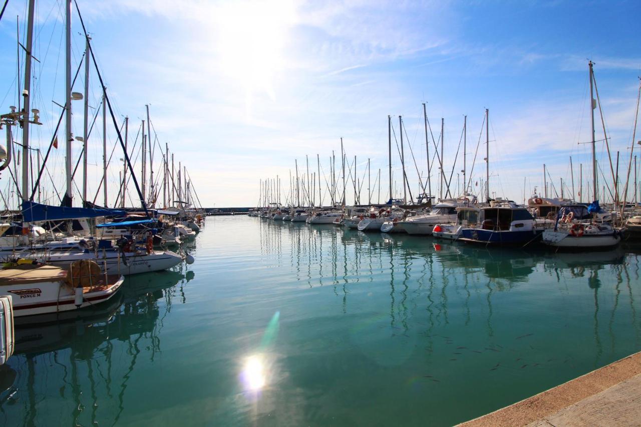 Global Properties, Apartamento Cerca Del Mar En Canet カネット・デ・ベレンゲル エクステリア 写真