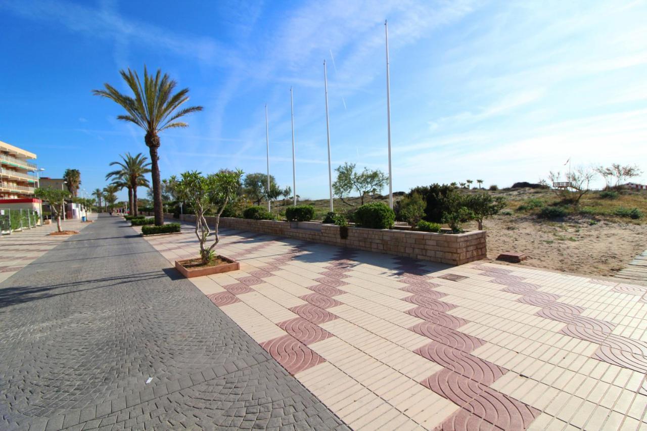 Global Properties, Apartamento Cerca Del Mar En Canet カネット・デ・ベレンゲル エクステリア 写真