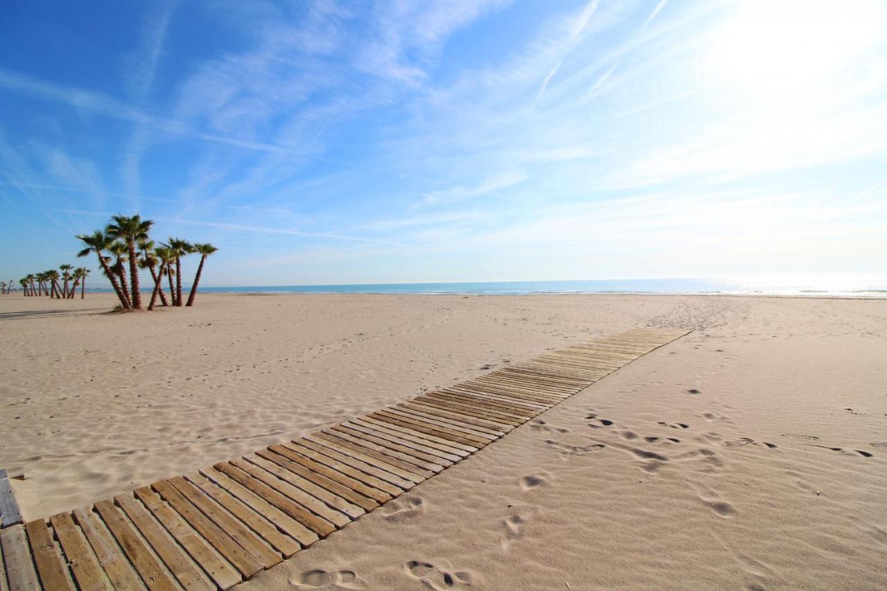 Global Properties, Apartamento Cerca Del Mar En Canet カネット・デ・ベレンゲル エクステリア 写真