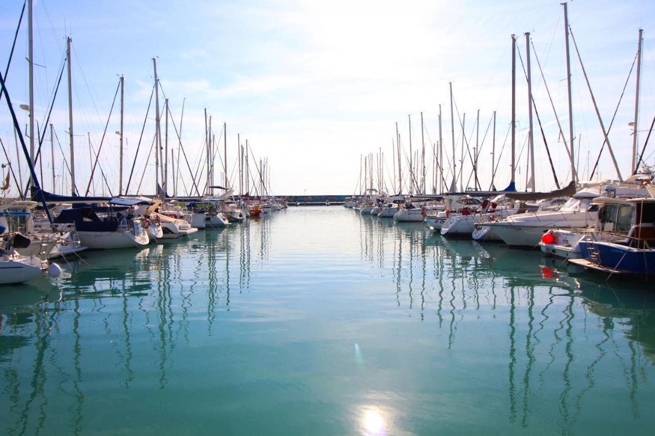 Global Properties, Apartamento Cerca Del Mar En Canet カネット・デ・ベレンゲル エクステリア 写真